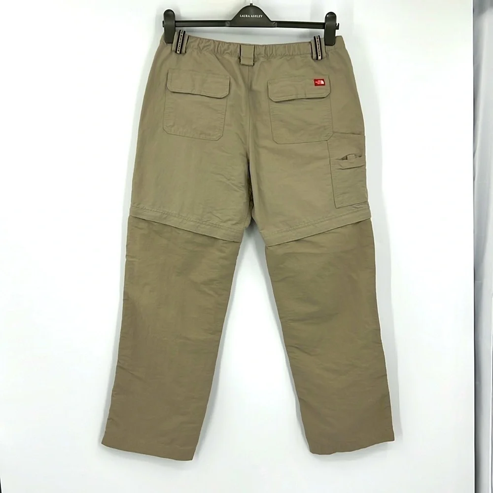 The North Face transformer 2 in 1 cargo khaki pants SZ M
